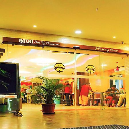 Sindhu Towers Hotel ฮอร์นีเบ็ชวา ภายนอก รูปภาพ